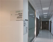 标牌标识是与自然环境溶合的与众不同的艺术品!